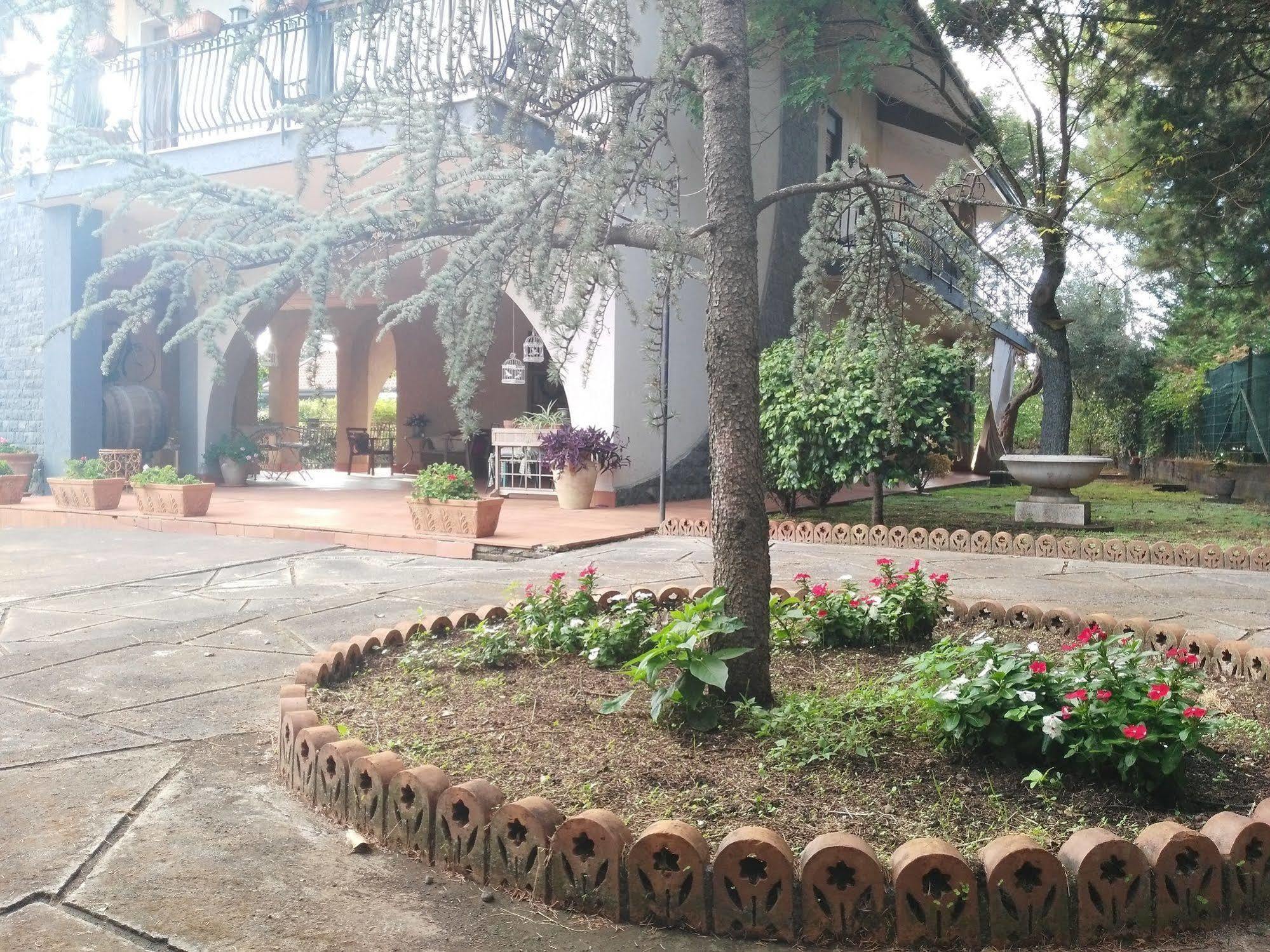 Casa Degli Ulivi Etna Bed & Breakfast Ragalna Ngoại thất bức ảnh